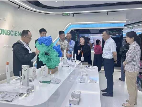 7bee174eb67751e9fbe1bf8bccf0b537.jpg 7bee174eb67751e9fbe1bf8bccf0b537.jpg