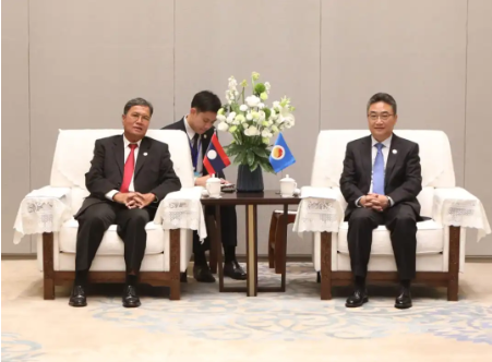 15f7befcc8558f05411f77efcf3e9142.png 15f7befcc8558f05411f77efcf3e9142.png