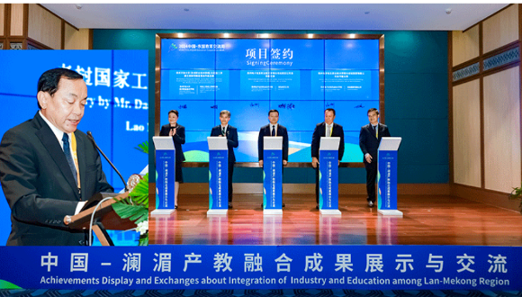 d89ac09fa67091ae44a8343935b0b605.png d89ac09fa67091ae44a8343935b0b605.png