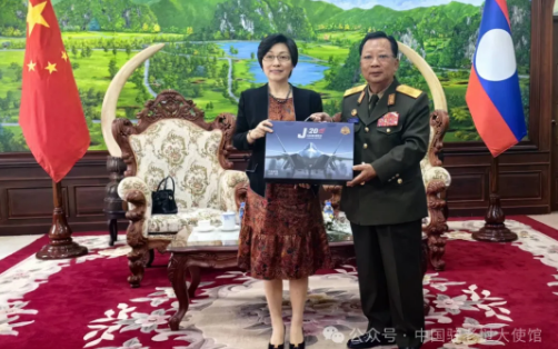 6ca78a44bc0b3b8416cbde0f77a3773a.png 6ca78a44bc0b3b8416cbde0f77a3773a.png