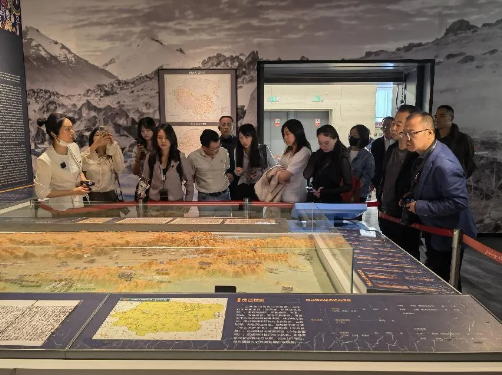 f2a10861dfda62bcfd3e11f921f3bf21.png f2a10861dfda62bcfd3e11f921f3bf21.png