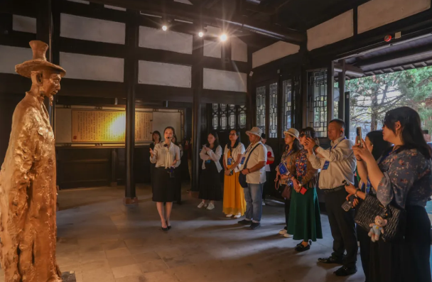 577b79b2f72ba1ae5617fcfe500debec.png 577b79b2f72ba1ae5617fcfe500debec.png