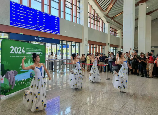 c6ca50931a9318c4a2687d9b37c954e9.png c6ca50931a9318c4a2687d9b37c954e9.png