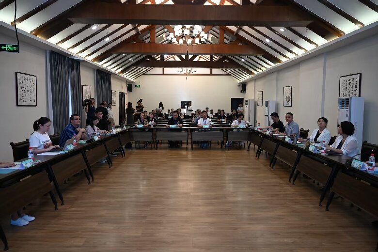 99f3176414f4f39e94d25404a597ef91.jpg 99f3176414f4f39e94d25404a597ef91.jpg