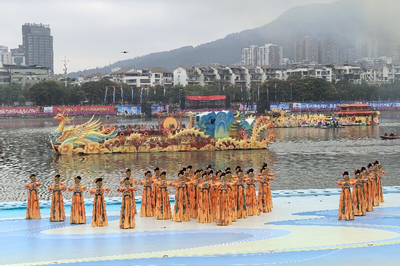 02250b3c09f6e99ad8860da5cabe0080.jpg 02250b3c09f6e99ad8860da5cabe0080.jpg