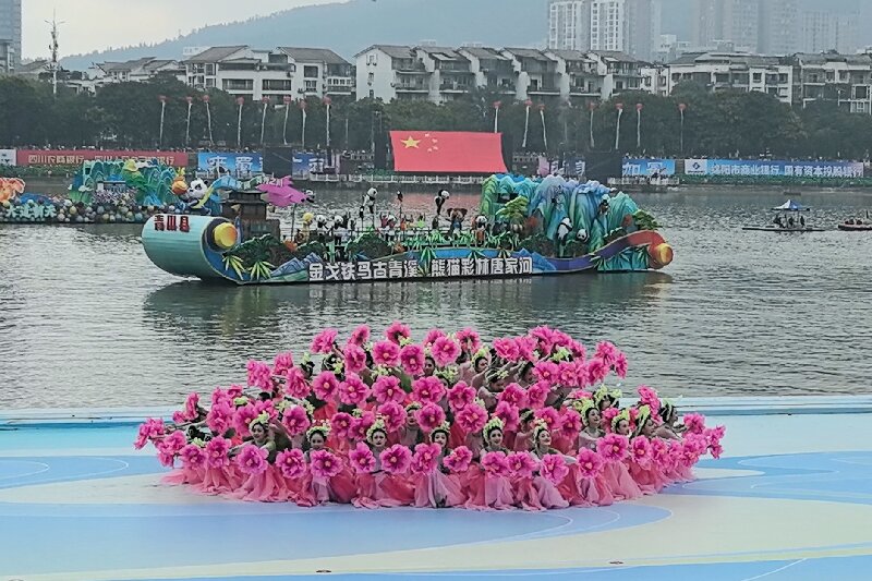 cec4c0091e51fffebfdd99338bc2fa79.jpg cec4c0091e51fffebfdd99338bc2fa79.jpg