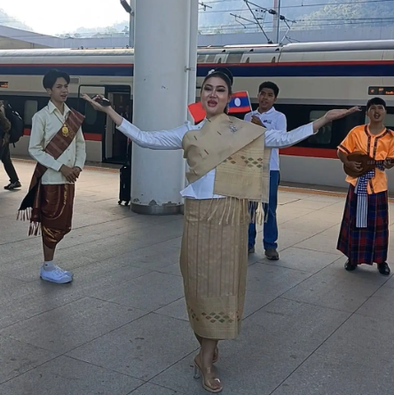 745d8baca058b16bf017db4234766481.png 745d8baca058b16bf017db4234766481.png